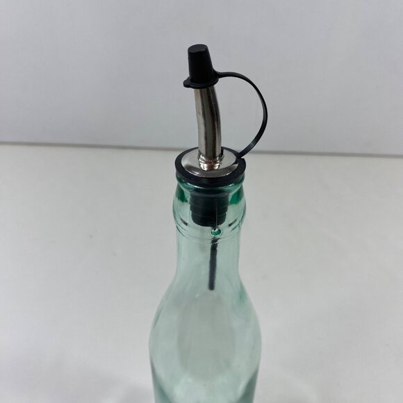 TableCraft 17 Oz Glass Oil Vinegar Bottle Pour Spout Dishwasher Safe 12" High - Picture 4 of 7